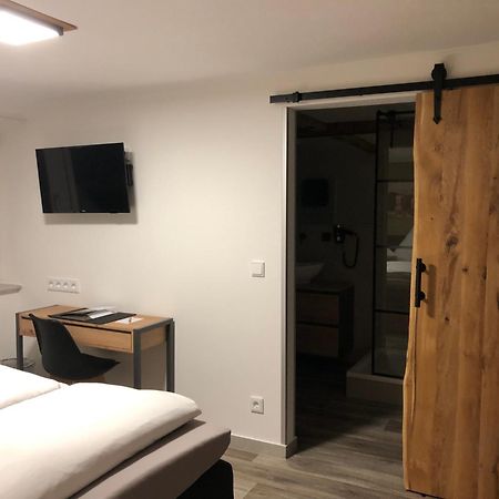 Hotel Weilerhof Dormagen Bagian luar foto