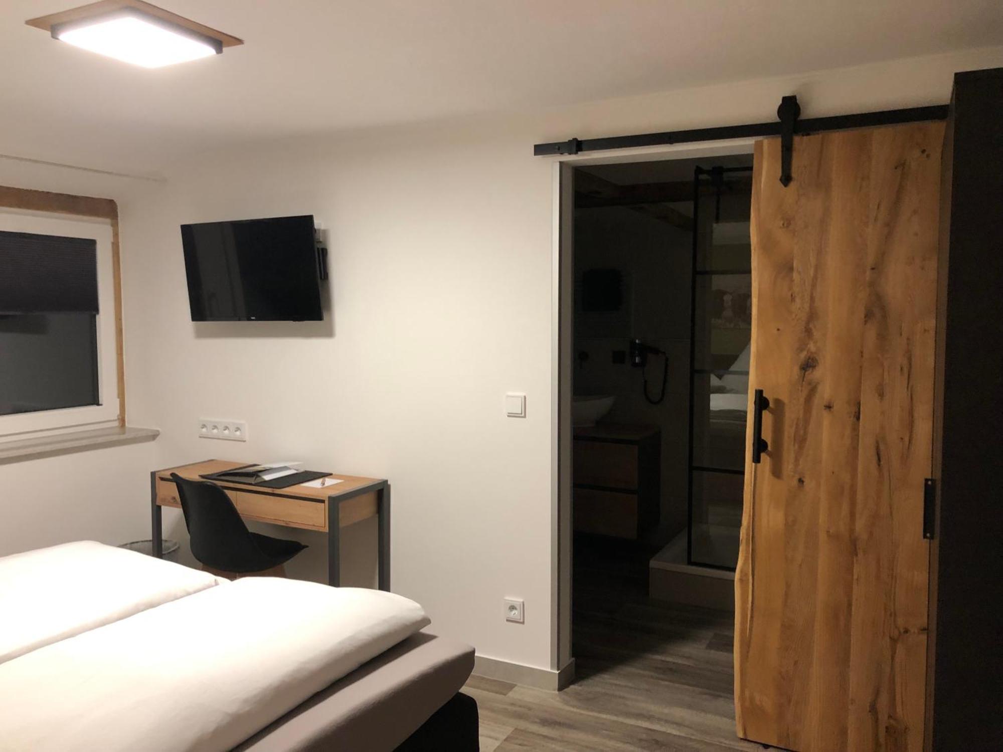Hotel Weilerhof Dormagen Bagian luar foto