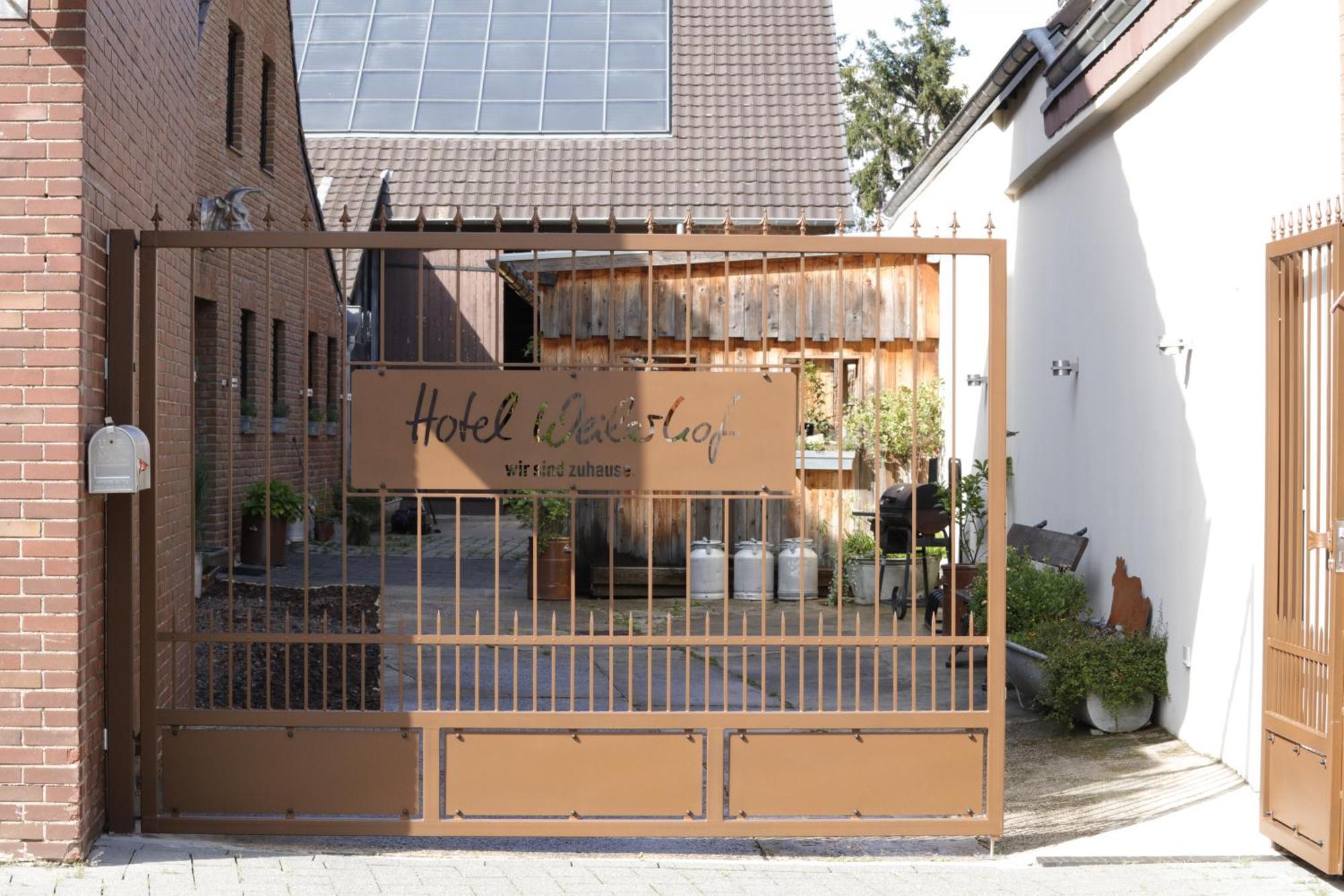 Hotel Weilerhof Dormagen Bagian luar foto