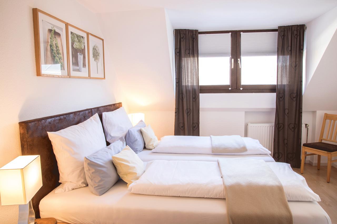 Hotel Weilerhof Dormagen Bagian luar foto